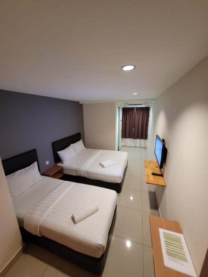 New Eastern Hotel Куала-Лумпур Экстерьер фото